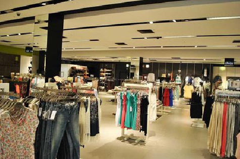 河口商场里的店面怎么装修？